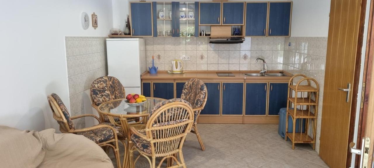Apartmani Karla Baska  Luaran gambar