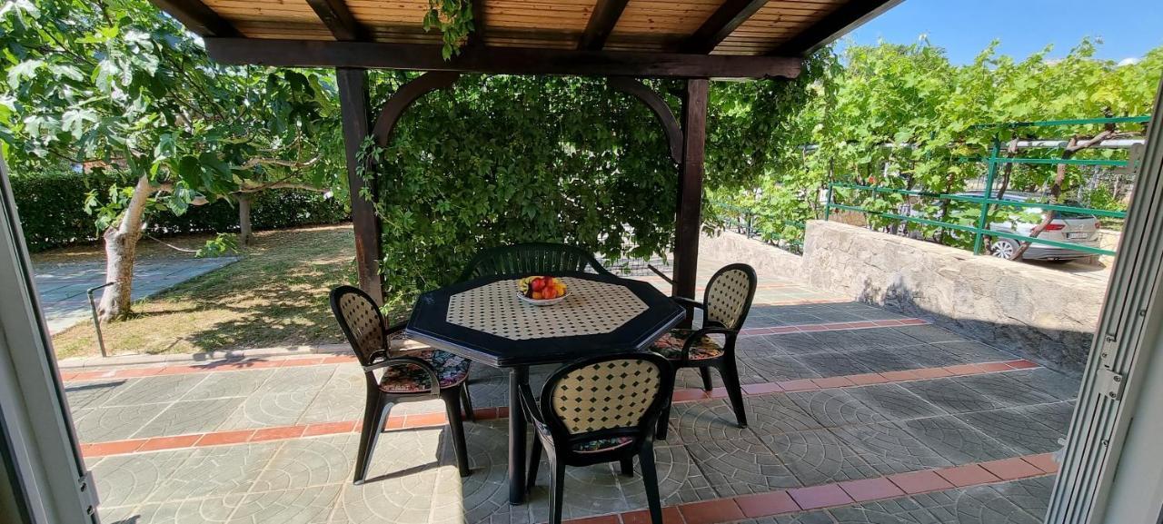 Apartmani Karla Baska  Luaran gambar